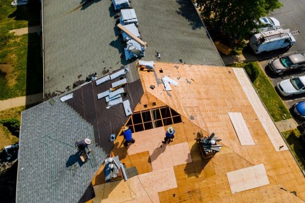 You are currently viewing Roof Extensions: Key Considerations for Roof Size Expansion